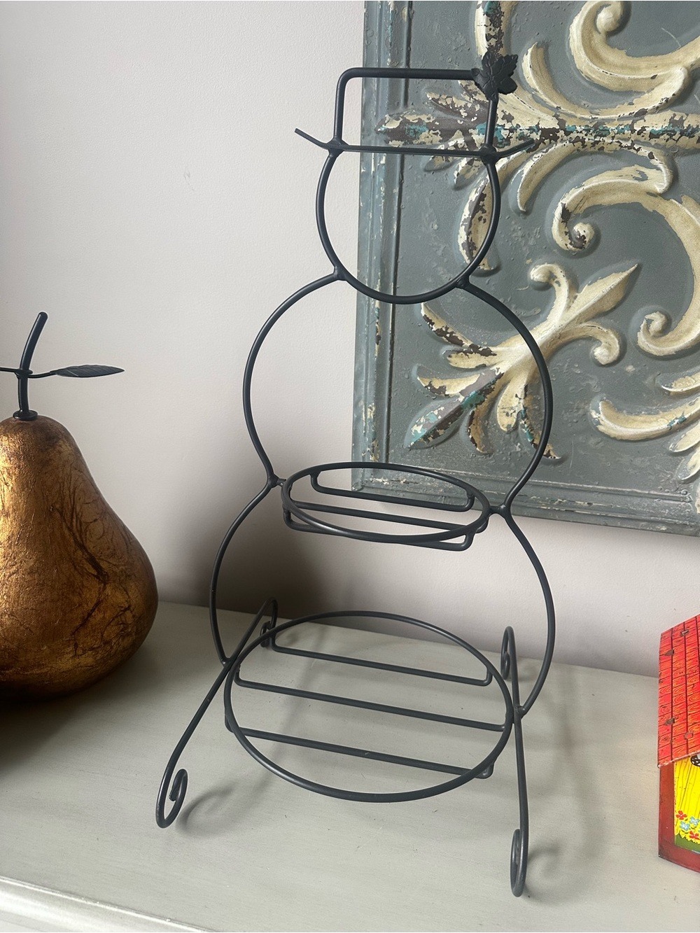 Longaberger wrought iron snowman basket holder